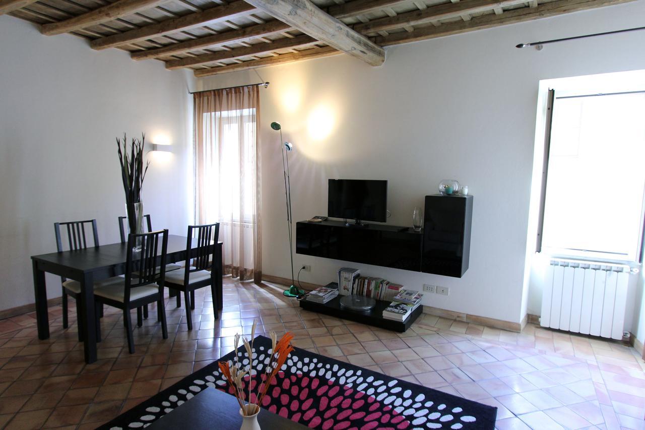Mattei Flat Apartment โรม ภายนอก รูปภาพ